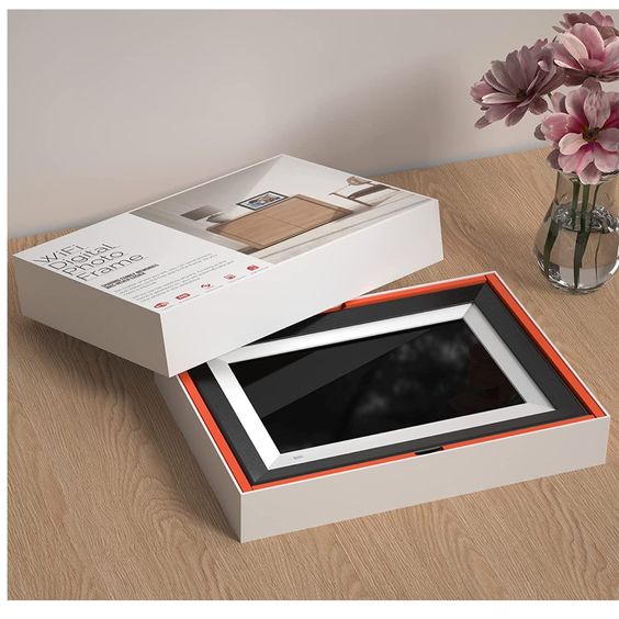 Digital picture frame