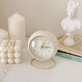 Elegant clock