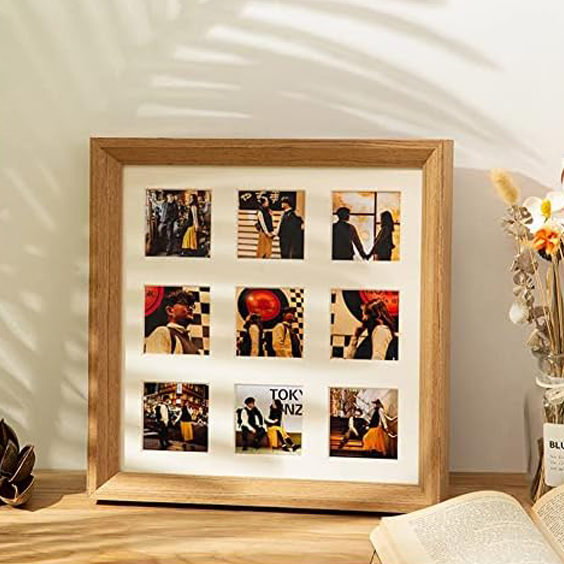 Customized photo frame