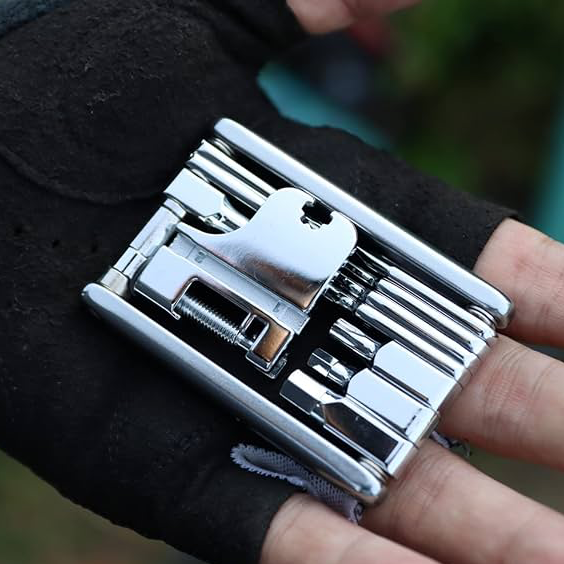 Skwiki compact multitool
