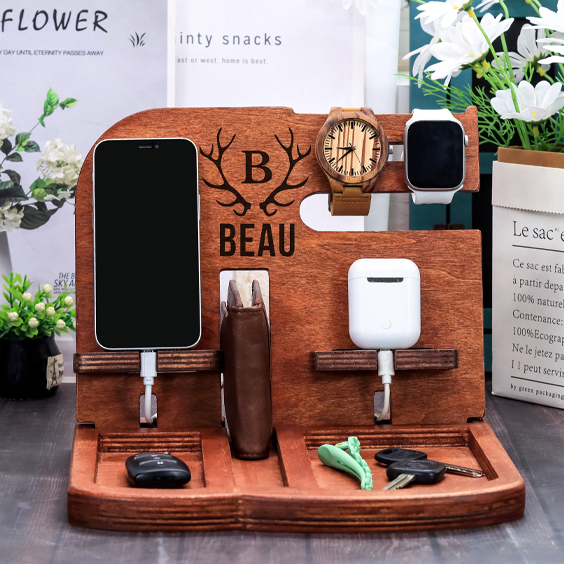 Wood phone docking station 