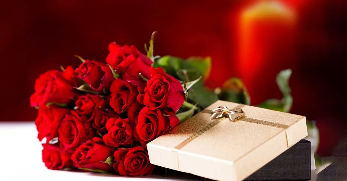 20 Unique and Heart-Touching Gift Ideas to Please Every Flower Lover