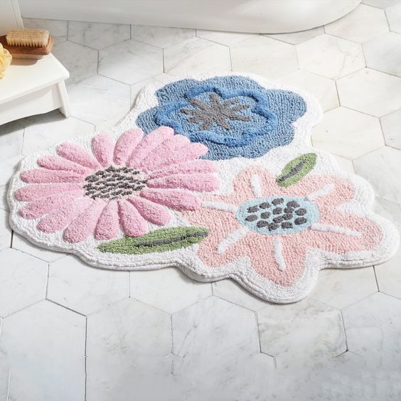 Floral bath set