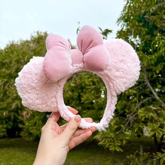 Mouse Ears 