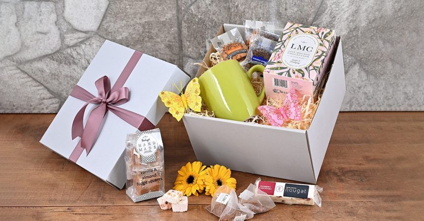 The Ultimate Thoughtful and Best Party Gift Ideas for Your Loved to Let Theme Adore