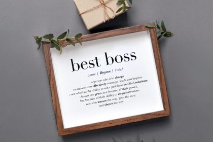 Unique and Thoughtful Gift Ideas for Your Boss to Make Him Smile and Leave a Lasting Impression